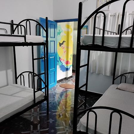 Goanvibes Hostel อันจูนา ภายนอก รูปภาพ