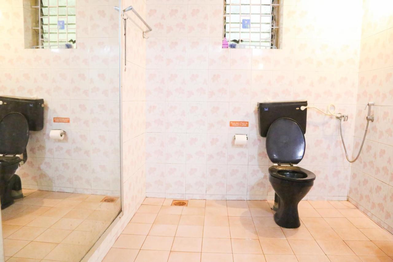 Goanvibes Hostel อันจูนา ภายนอก รูปภาพ