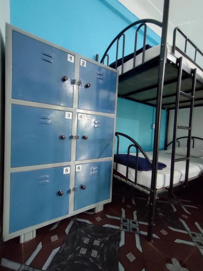 Goanvibes Hostel อันจูนา ภายนอก รูปภาพ